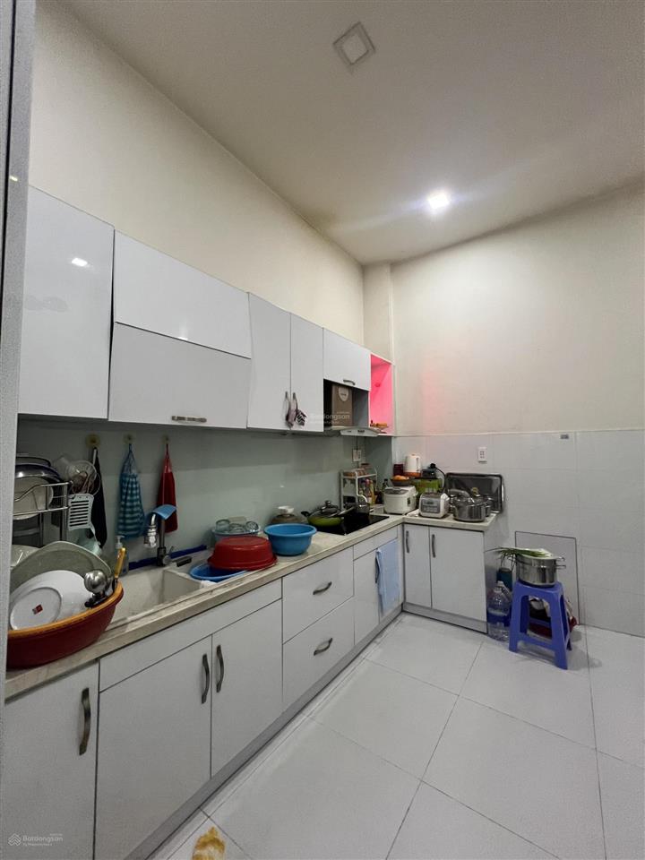 Bán nhà 4 tầng dt 4x14m đường nguyễn duy dương quận 10