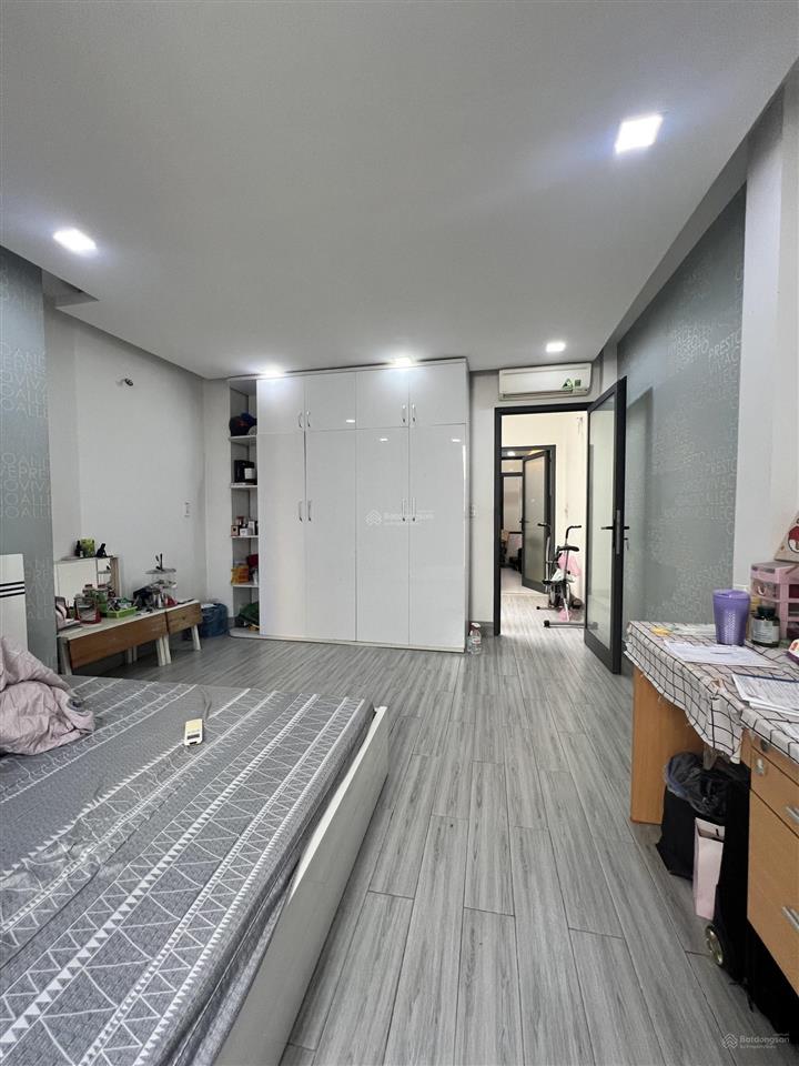 Bán nhà 4 tầng dt 4x14m đường nguyễn duy dương quận 10