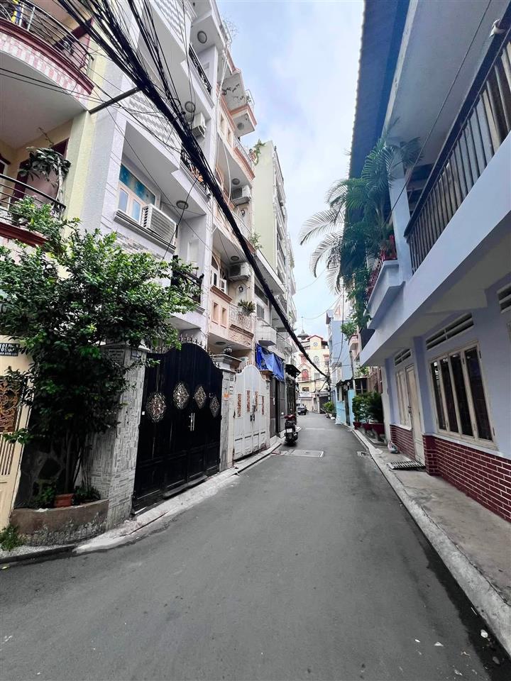 Bán nhà 5 tầng 7pn đường đoàn thị điểm quận phú nhuận hai mặt hẻm ô tô 6m trước, sau thông tứ tung