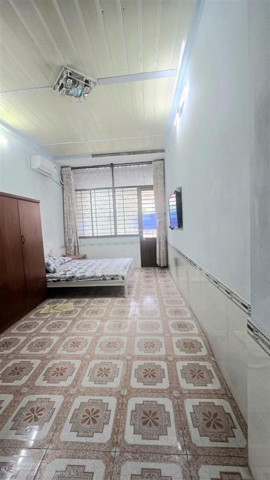 Bán nhà hẻm xe hơi 43m2 đường 3/2 thông ra siêu thị vạn hạnh mall sư vạn hạnh quận 10