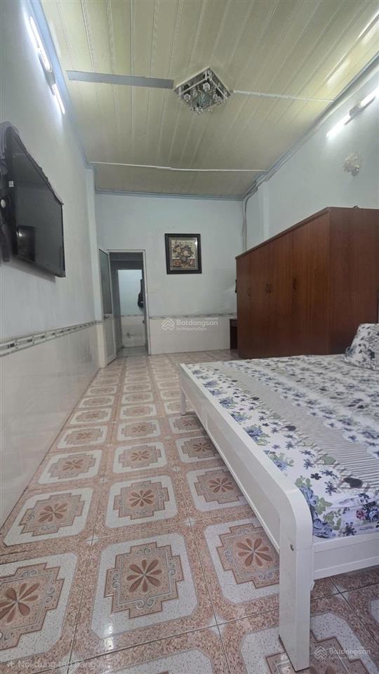 Bán nhà hẻm xe hơi 43m2 đường 3/2 thông ra siêu thị vạn hạnh mall sư vạn hạnh quận 10
