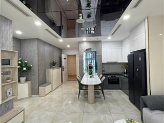 Cho thuê cc 2pn, 2wc, 74m2 tại vinhomes golden river ba son, 25 triệu, q1.  0907 478 *** phương