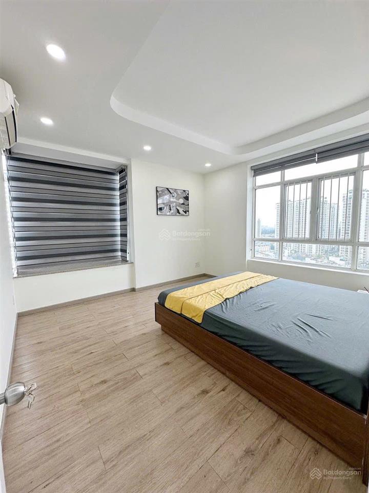 Căn góc 3pn 129m2 phú hoàng anh q7 rộng rãi, full ánh sáng, giá chỉ 16 triệu
