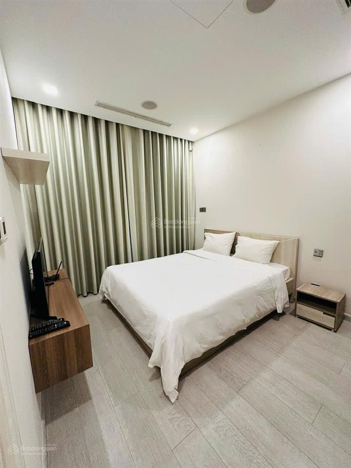 Cho thuê cc vinhomes golden river ba son, 20 triệu/th, 53m2, 1pn, 1wc, giá tốt!
