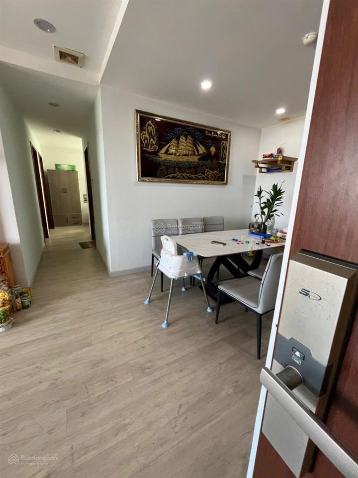 Bán căn hộ new saigon giá chỉ 3 tỷ 850