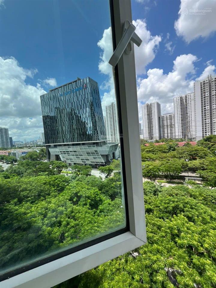 Căn hộ new saigon 94,6m2 view hồ bơi giá chỉ 4,43 tỷ, full nội thất đẹp sẵn ở ngay
