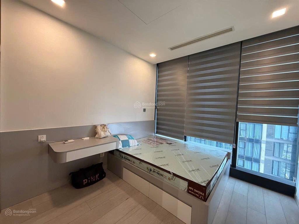 Bán 3pn vinhomes golden river view sông bitexco 31 tỷ