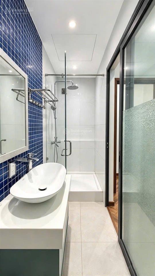 Cho thuê nhà full nội thất lý chính thắng, quận 3