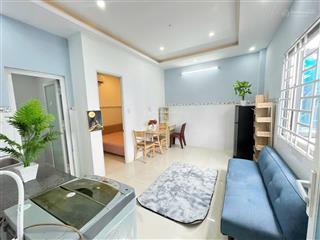 Căn hộ 1pn 45m2 có ban công  cửa sổ to thoáng full nt có thang máy gần cầu kinh thanh đa