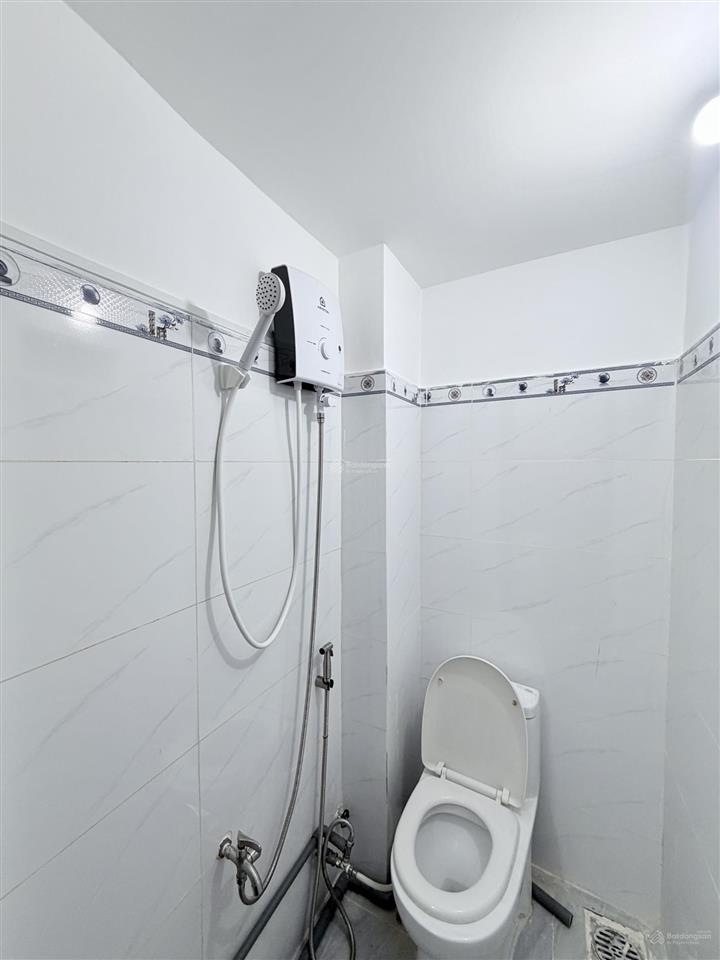 Căn hộ 1pn tách bếp có cửa sổ to thoáng 35m2 fullnt từ a  z ngay vòng xoay lê văn sỹ