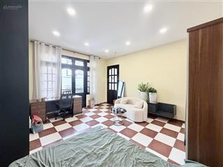 Căn hộ stu ban công 40m2 full nt mới keng rộng thoáng có máy giặt riêng giáp q. bình thạnh  q1