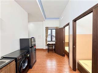 Căn hộ 2pn 45m2 cửa sổ to thoáng full nt ra vào vân tay ngay gần vlu cs3, phạm văn đồng