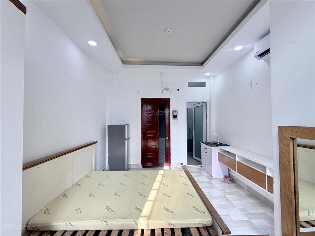 Căn stu ban công 25m2 mới keng full nt, ngay gần cầu bông giáp quận 1, phú nhuận