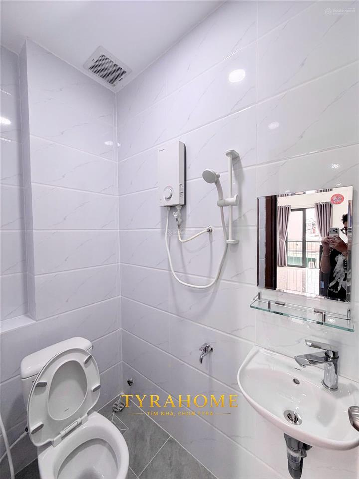 Khai trương căn hộ mini có thang máy mới 100% có ban công to thoáng ngay gần chợ bà chiểu