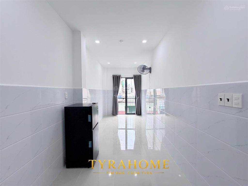 Khai trương căn hộ mini có thang máy mới 100% có ban công to thoáng ngay gần chợ bà chiểu