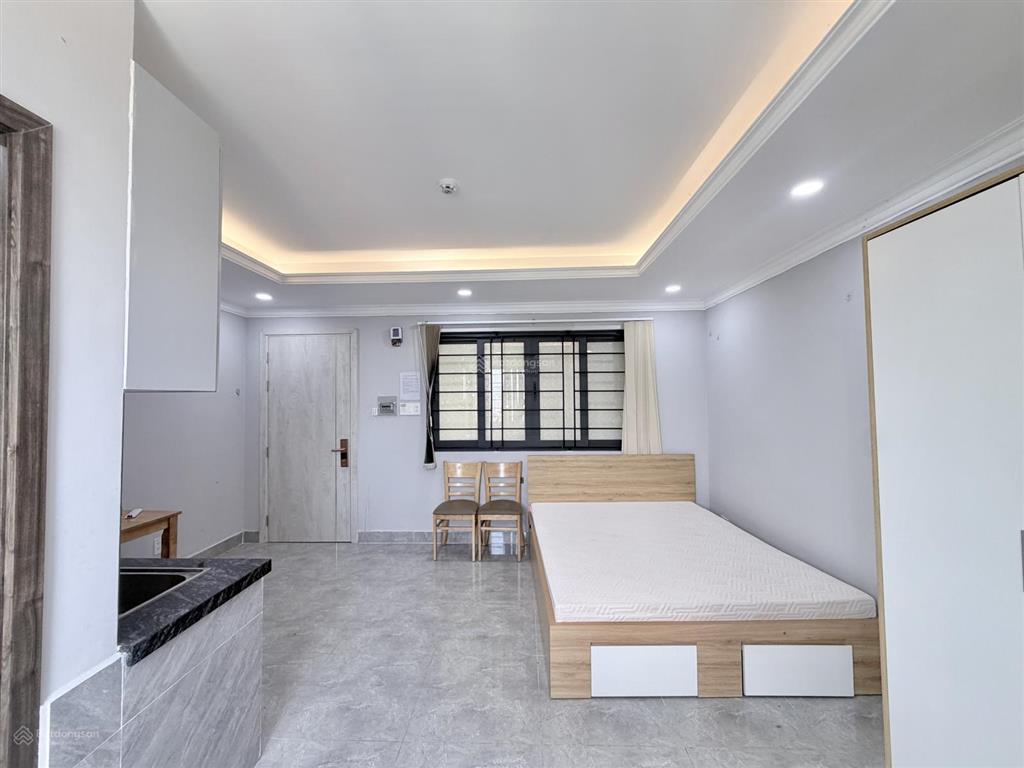 Căn hộ stu cửa sổ view sông 28m2 nhà biệt thự có hầm xe, thang máy, bảo vệ 24/7