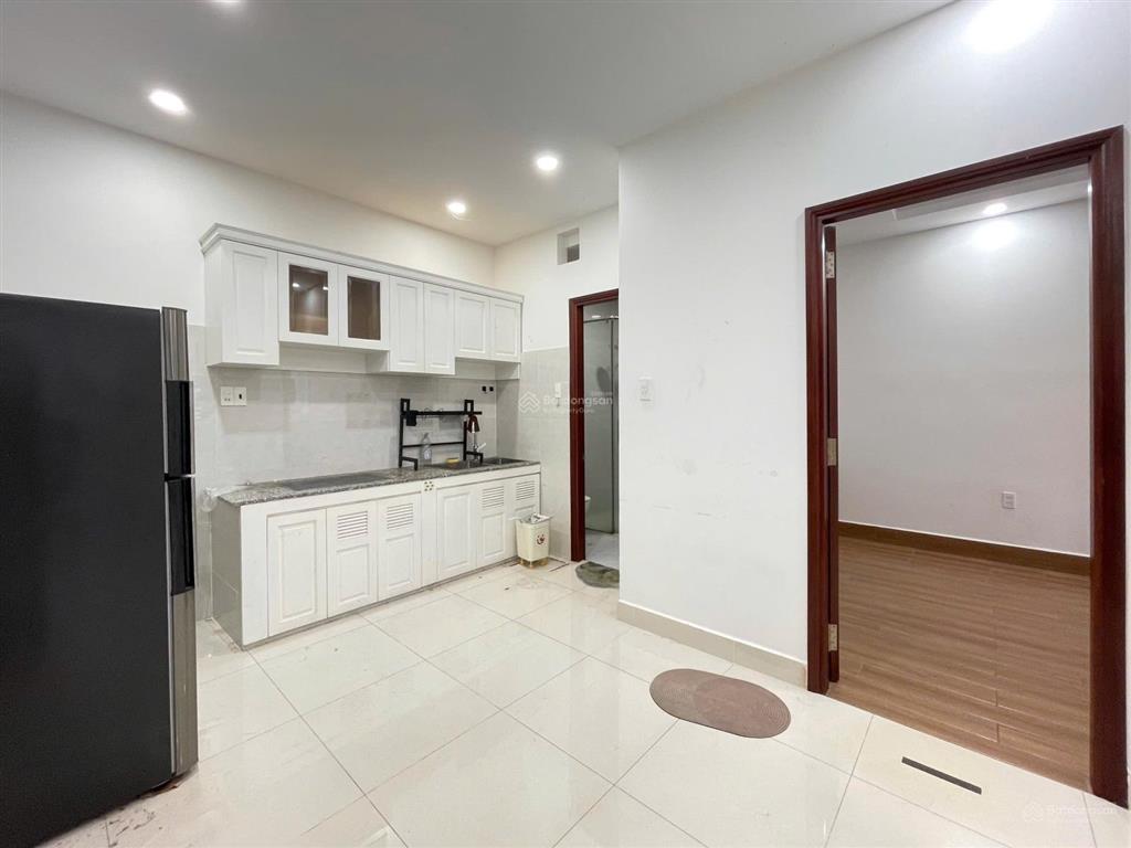 Căn hộ 1pn 55m2 full nt lầu cao view thoáng dưới nhà là công viên cây xanh ngay đại học văn lang