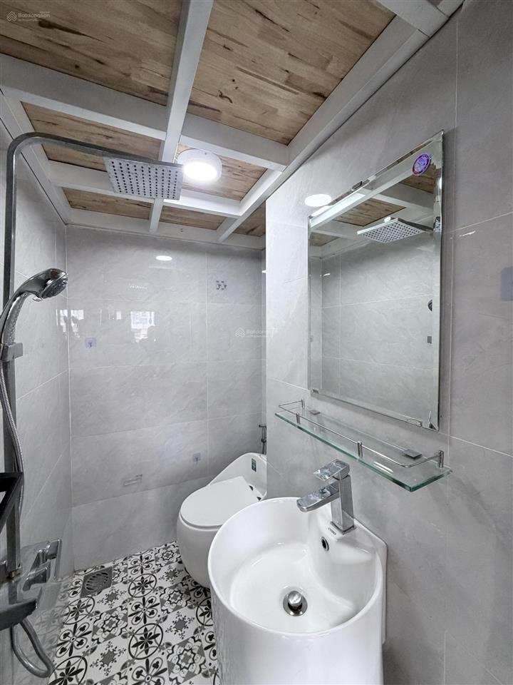 Duplex ban công full nt cao cấp tầng cao view thoáng điện nước giá nhà nước có hầm xe, thang máy