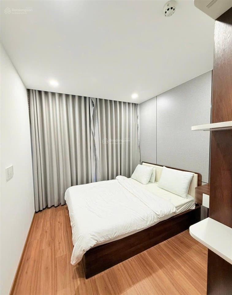 Còn xót lại hiếm có căn này. vị trí trung tâm gần các trung tâm hành chính. phù hợp mua ở