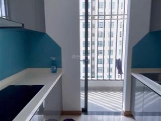 Còn xót lại hiếm có căn này. vị trí trung tâm gần các trung tâm hành chính. phù hợp mua ở