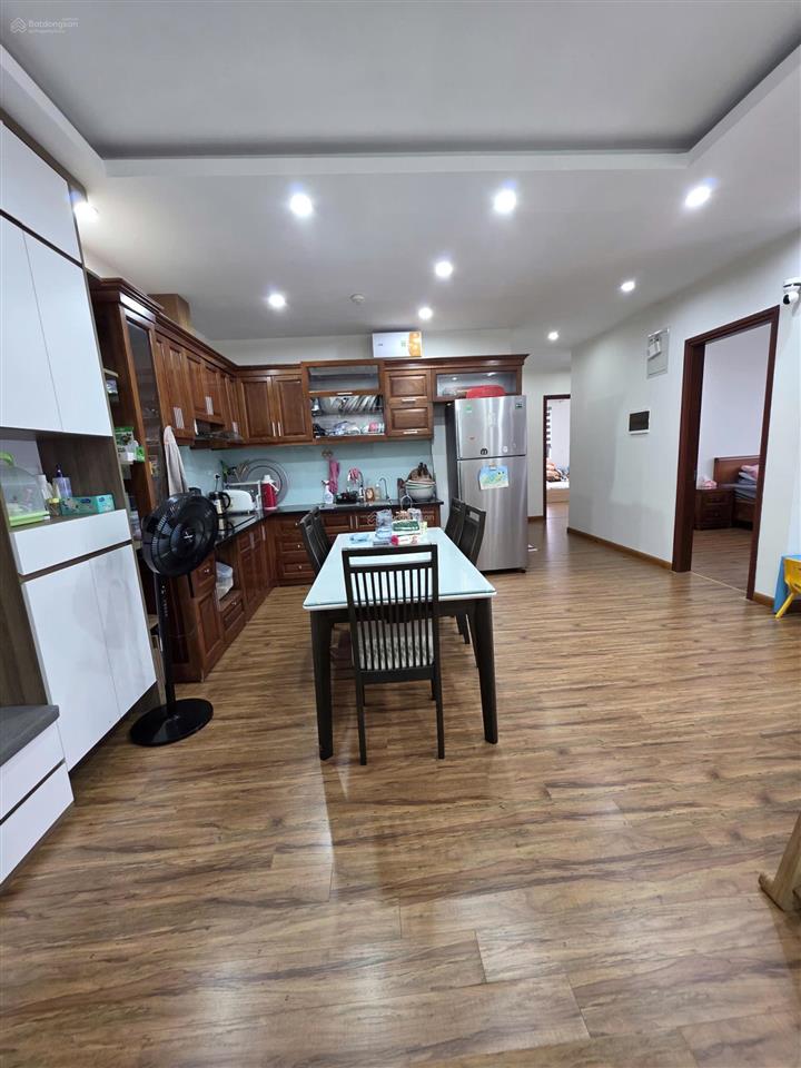 Bán căn 3 phòng ngủ 102m2 green stars, 8ty9