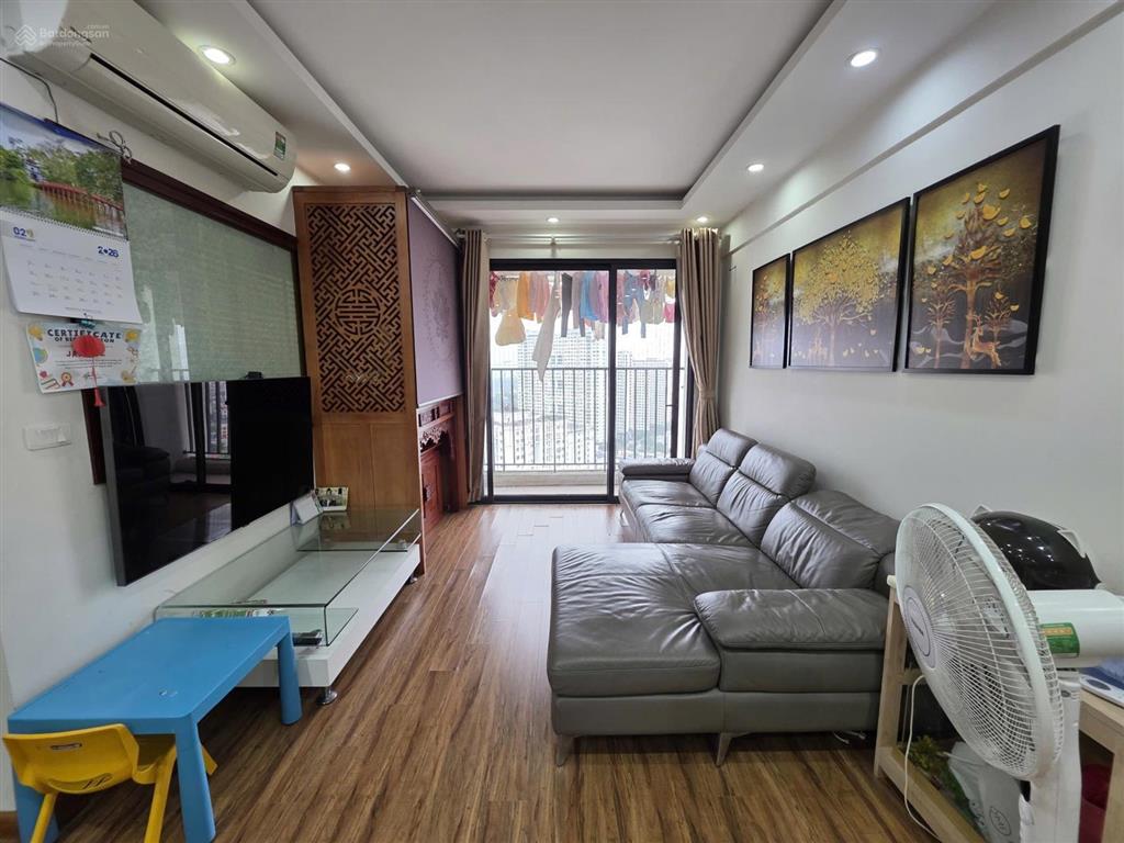 Bán căn 3 phòng ngủ 102m2 green stars, 8ty9
