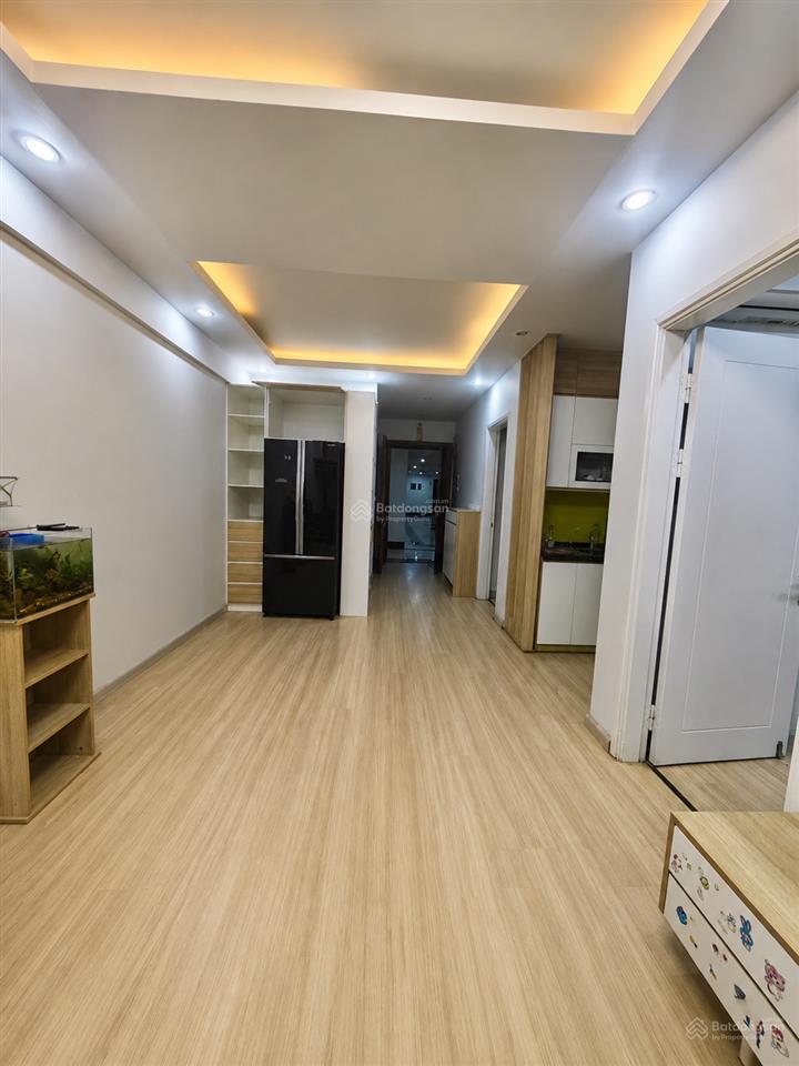 Siêu phẩm 2 ngủ green stars tầng trung 5,7 tỷ