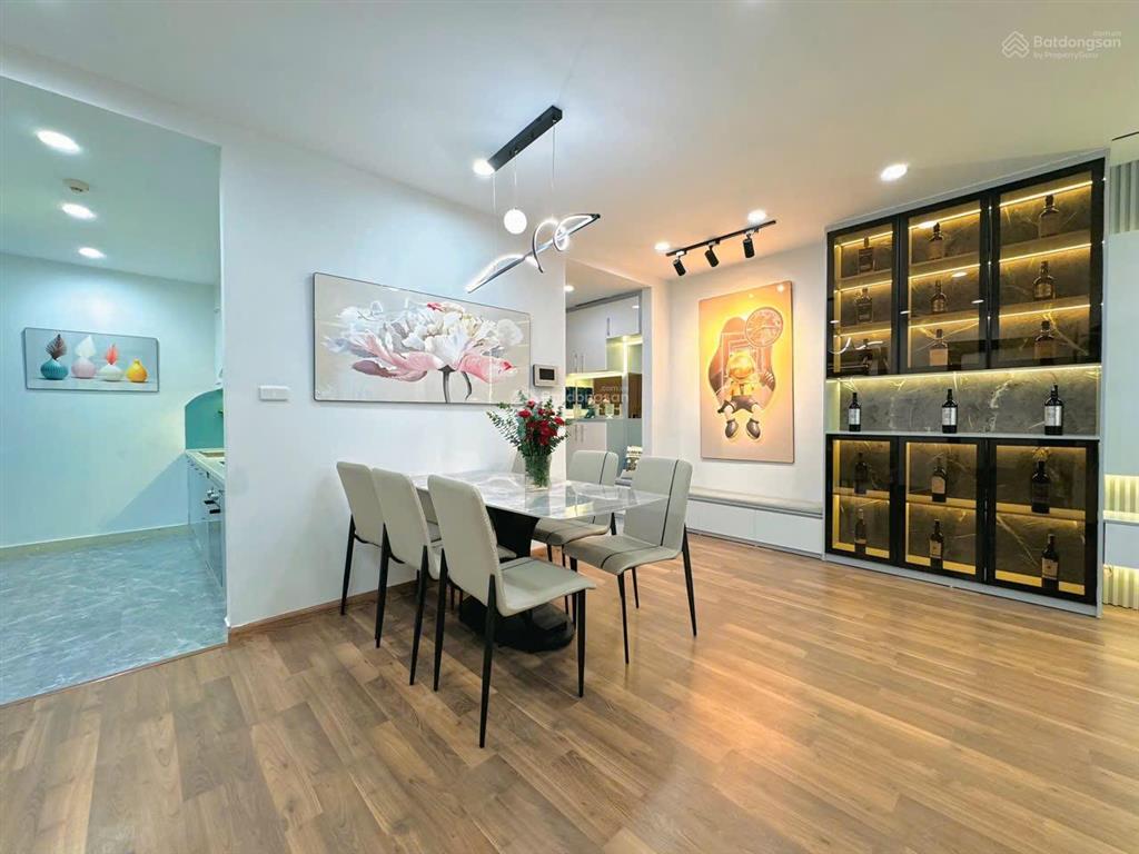 Cực hiếmchỉ 7.1tỷ chủ cần bán nhanh căn hộ 3ngủ 99m căn góc, tầng trung tại goldmark city