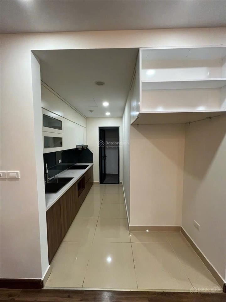 Chỉ 4.99tỷ  bán căn hộ 83m2pn tại goldmark city 136 hồ tùng mậu, tầng trung, view thoáng