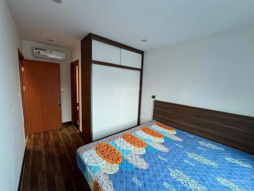 Chỉ 4.99tỷ  bán căn hộ 83m2pn tại goldmark city 136 hồ tùng mậu, tầng trung, view thoáng