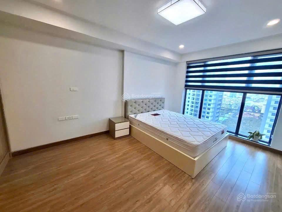 Quá rẻ chỉ 9 tỷ+ bán căn hộ 4pn172m tại goldmark city, 136 hồ tùng mậu, tầng trung, view thoáng