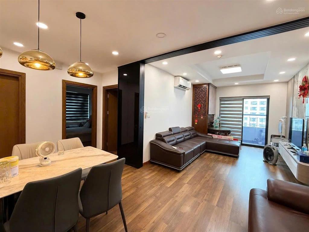 6,3 tỷ giá hạt giá hời 3pn99m² tại goldmark city, 136 hồ tùng mậu, sẵn slot ô tô, view