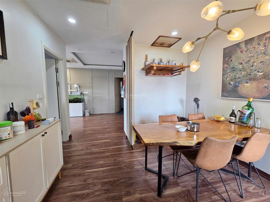 An bình  tp hồ giao lưu 114m3pn tầng trung, view thoáng,full nội thất như hình  giá 9. tỷ