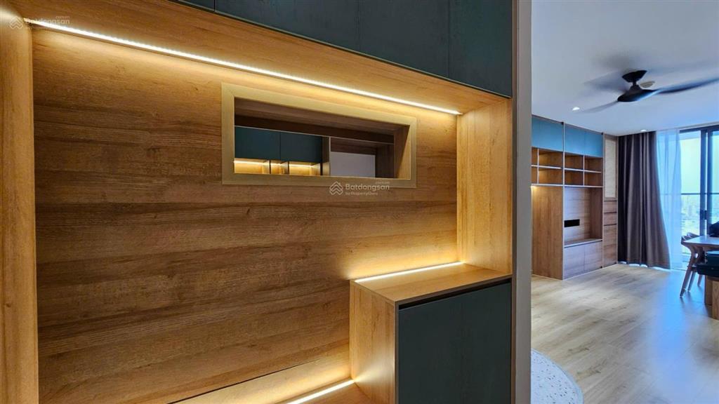 Ban quản lí bán căn hộ kingston, 83m 2 phòng ngủ, ban công dài, sổ hồng, giá 7.5 tỷ tuấn 0901 499 ***