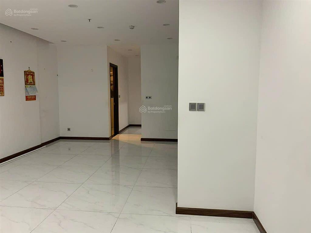 Chính chủ bán căn hộ res 11, 82m2, 2 phòng ngủ, 2wc, sổ hồng, giá qua tốt 5.3 tỷ, tuấn 0901 499 ***