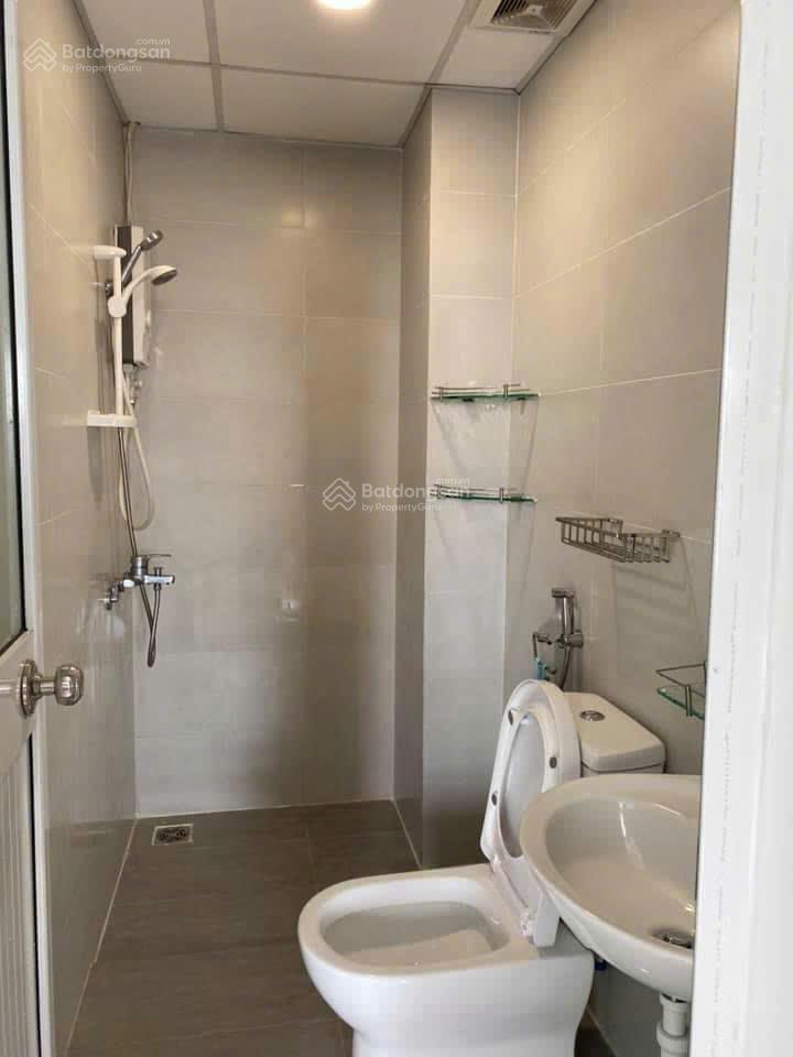 Chính chủ bán căn hộ thới bình, 58m2, căn góc 2 phòng ngủ, 1wc sổ hồng, giá 3.65 tỷ tuấn 0901 499 ***