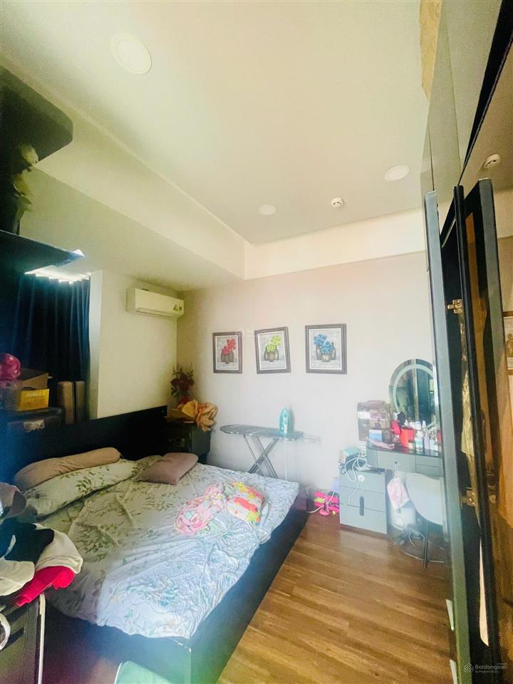 Chính chủ bán căn hộ thuận việt, 100m, căn góc, 3 phòng ngủ, sổ hồng, giá 6.5 tỷ tuấn 0901 499 ***