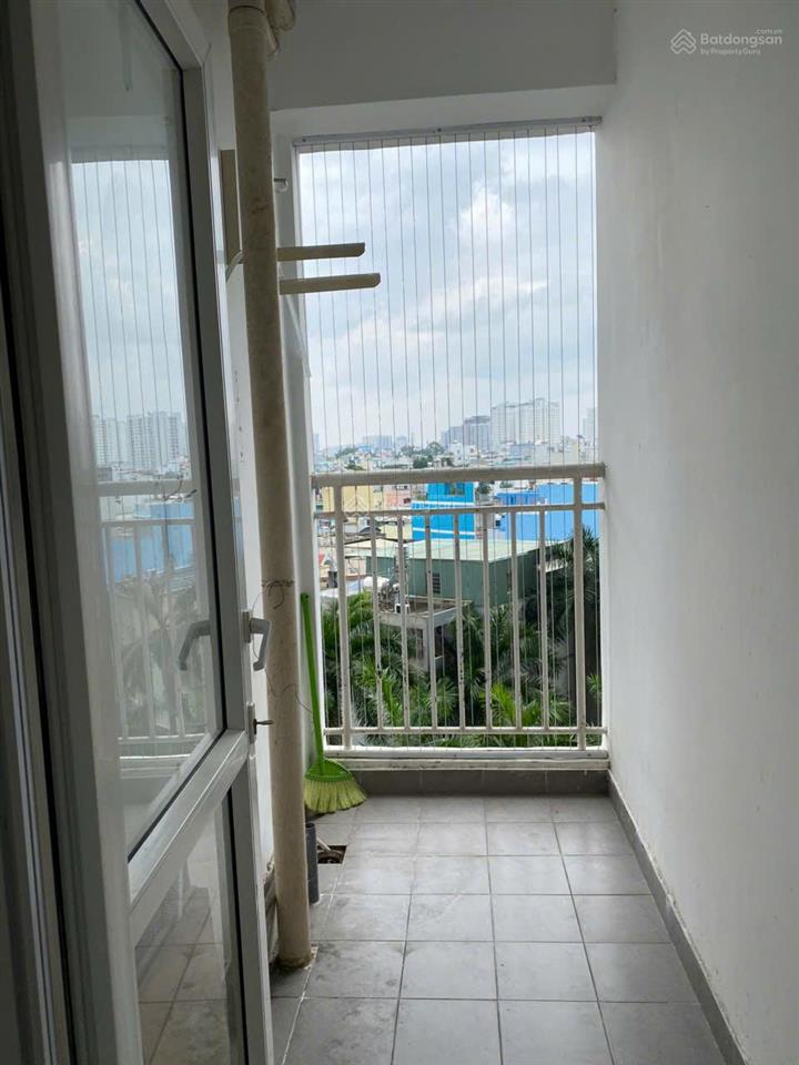 Ban quản lí bán căn hộ 8x đầm sen, 50m, 1 phòng ngủ, hàng rất hiếm, giá 2.5 tỷ tuấn 0901 499 ***