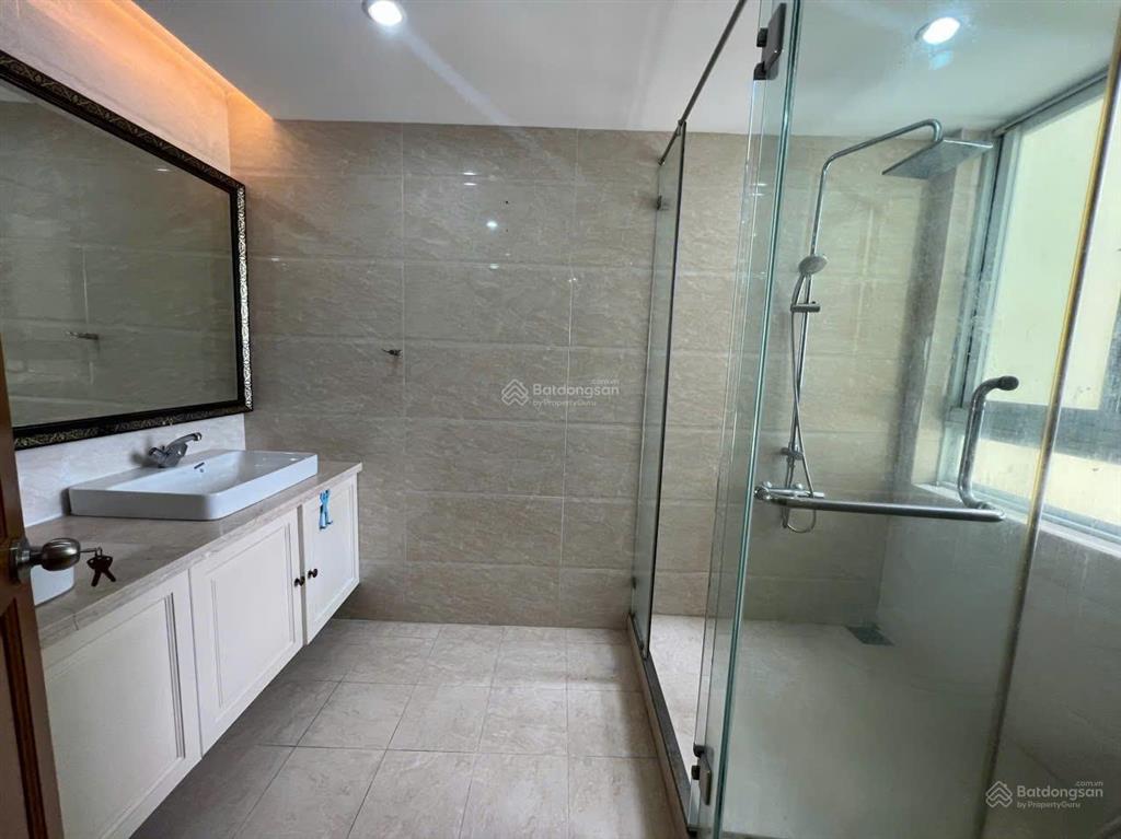 Bán căn hộ carillon 3, sát nhà ga t3, 65m, 2 phòng ngủ, 2wc, sổ hồng, giá 4.7 tỷ tuấn 0901 499 ***