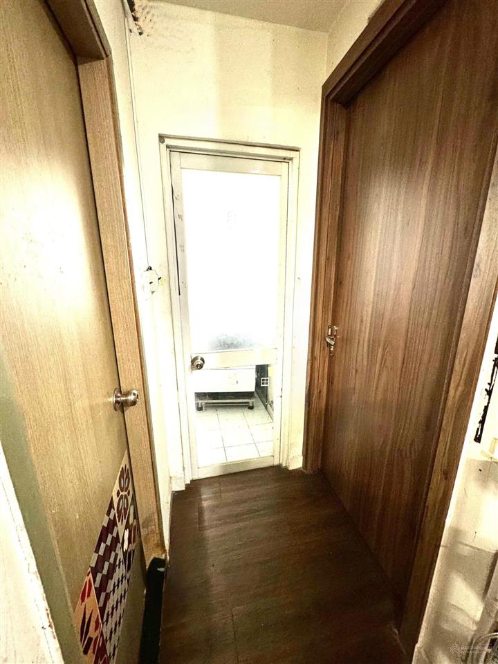 Chính chủ bán căn hộ sài gòn town thoại ngọ hầu, 2 phòng ngủ 2wc, lầu 5, giá 2.4 tỷ tuấn 0901 499 ***