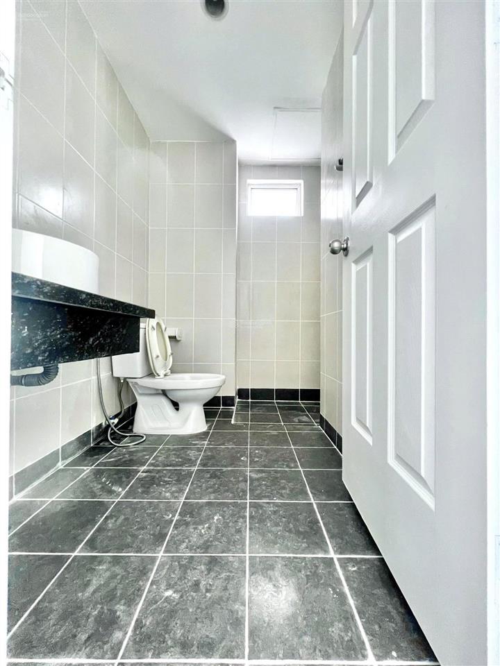 Chính chủ bán căn hộ babylon, 77m2, 2 phòng ngủ, 2wc, view quận 1, giá 4.4 tỷ dương tuấn 0901 499 ***
