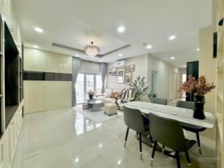 Bán căn hộ oriental plaza, 78m, 2 phòng, giá 3.9 tỷ, 105m, 3 phòng, giá 5 tỷ, sổ hồng. 0901 499 ***