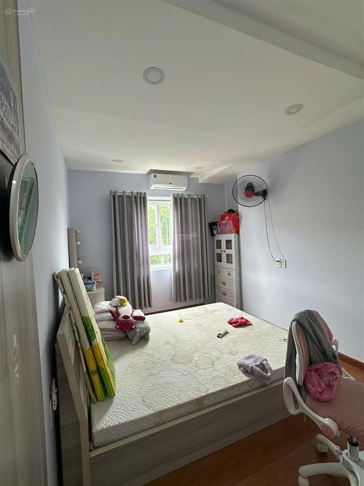 Chính chủ bán căn hộ depot metro tham lương, 70m, 2 phòng ngủ, sổ hồng, giá 2.7 tỷ tuấn 0901 499 ***