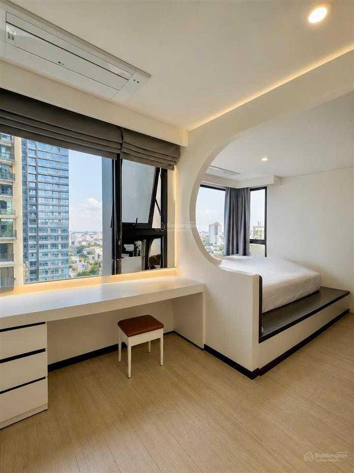 Chính chủ bán căn hộ kingdom 101, q10, 72m2, 2 phòng ngủ, 2 wc, sổ hồng, giá 7 tỷ. tuấn 0901 499 ***