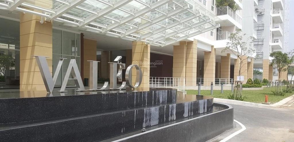 Bán căn hộ valeo đầm sen, 100m2, 3 phòng ngủ, 2 wc, sổ hồng, hàng hiếm, giá 5.4 tỷ tuấn 0901 499 ***