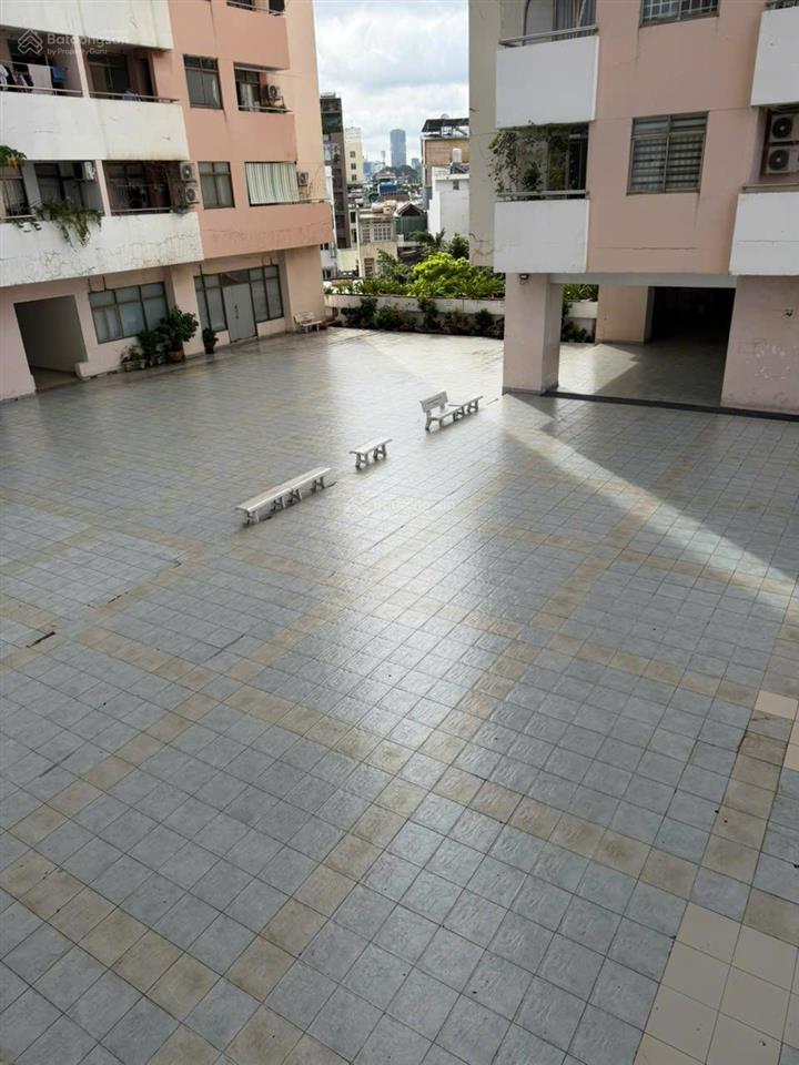 Bán căn hộ screc tower, q3, 101m2, 3pn, 3wc, view đông nam sổ hồng, giá 5,3 tỷ. tuấn 0901 499 ***