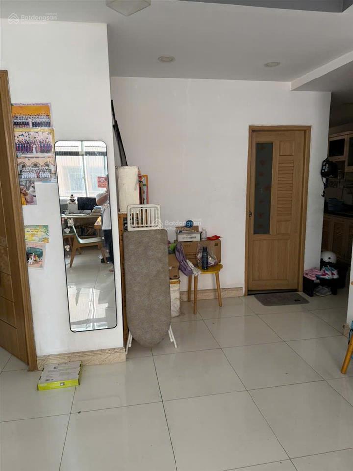 Bán căn hộ screc tower, q3, 101m2, 3pn, 3wc, view đông nam sổ hồng, giá 5,3 tỷ. tuấn 0901 499 ***