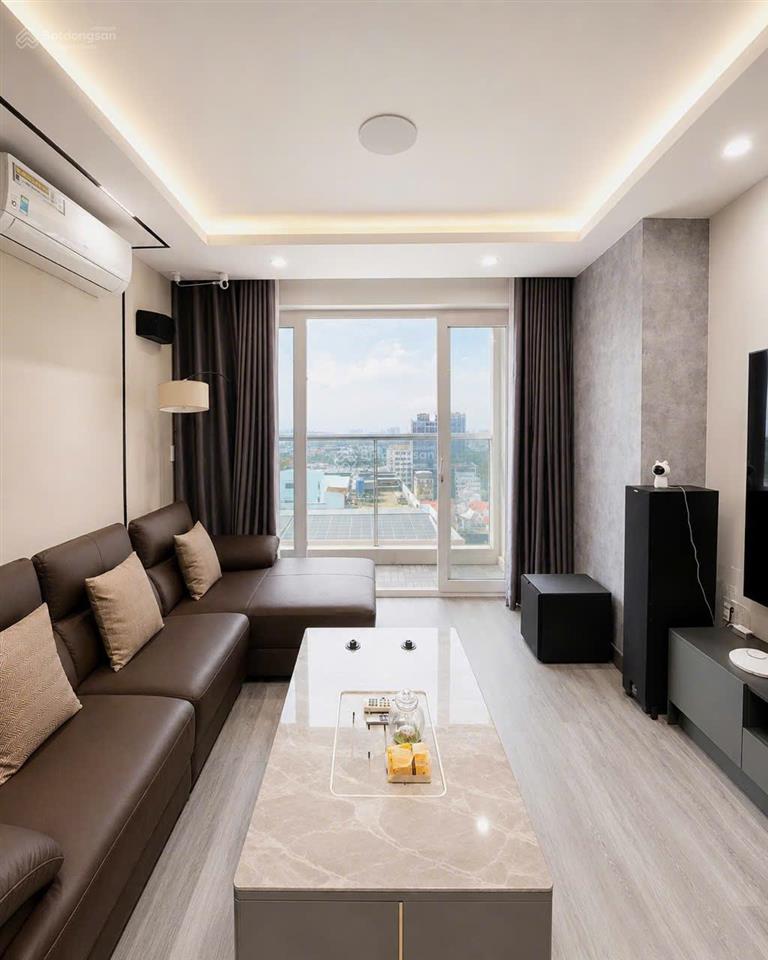Bán chung cư sky center, 5b phổ quang, sát sân bay, 100m², 3 phòng ngủ, giá 8.2 tỷ tuấn 0901 499 ***