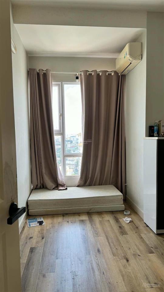 Chính chủ bán căn hộ hoa sen, sát đầm sen, 65m2 phòng ngủ 2wc, sổ hồng, giá 4.2 tỷ tuấn 0901 499 ***