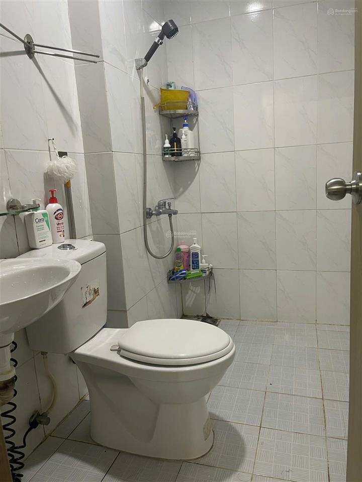 Bán căn hộ sài gòn town, tân phú, 85m2, căn góc, 3 phòng ngủ view q1, giá rẻ 2.5 tỷ tuấn 0901 499 ***